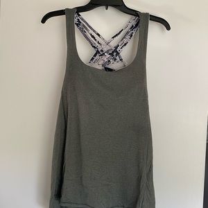 lululemon // wild tank // Green and snakeskin 🐍